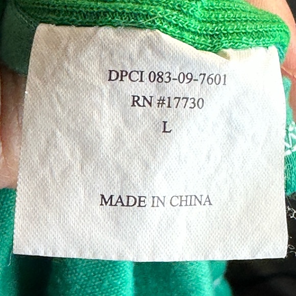 Wondershop  Large Dog/ Cat Flip Hooded Sequin Holiday/ Christmas Jacket - Picture 4 of 8